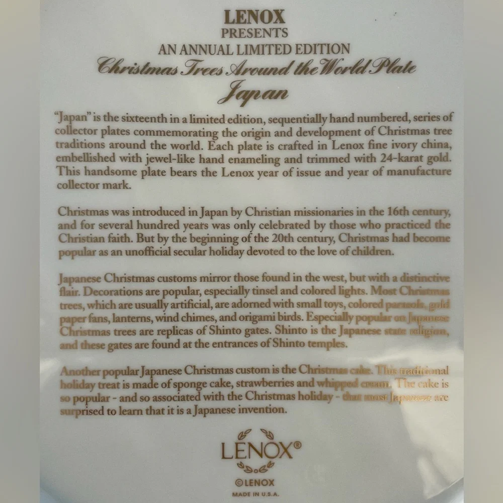 2006 Japan Lenox Christmas Trees Around the World Decorative Collectible Plate